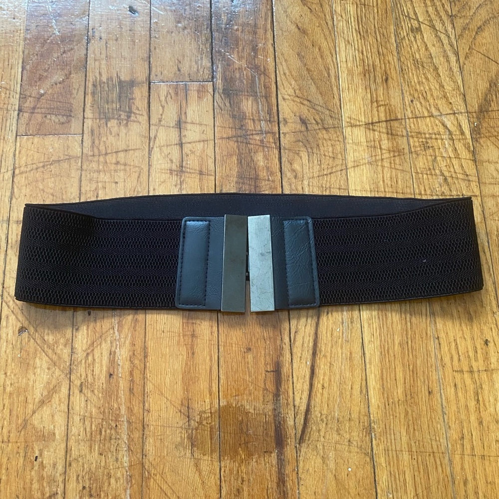 Rectangle clasp stretch belt